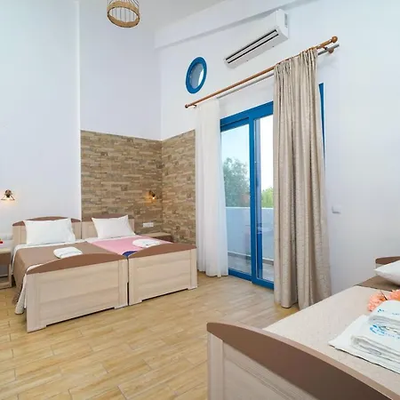 Mikres Kyklades * Skala Potamia (Thasos)