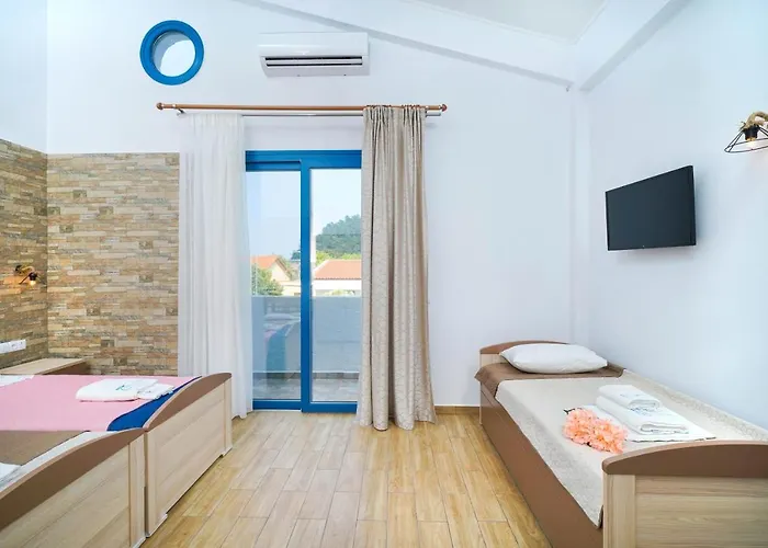 Mikres Kyklades Skala Potamia (Thasos)