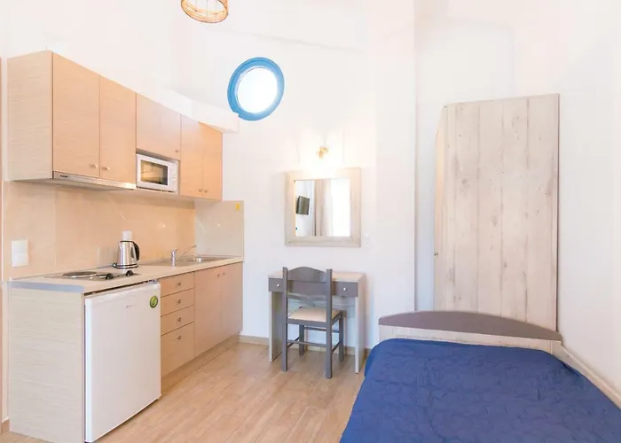 Mikres Kyklades Apartament *